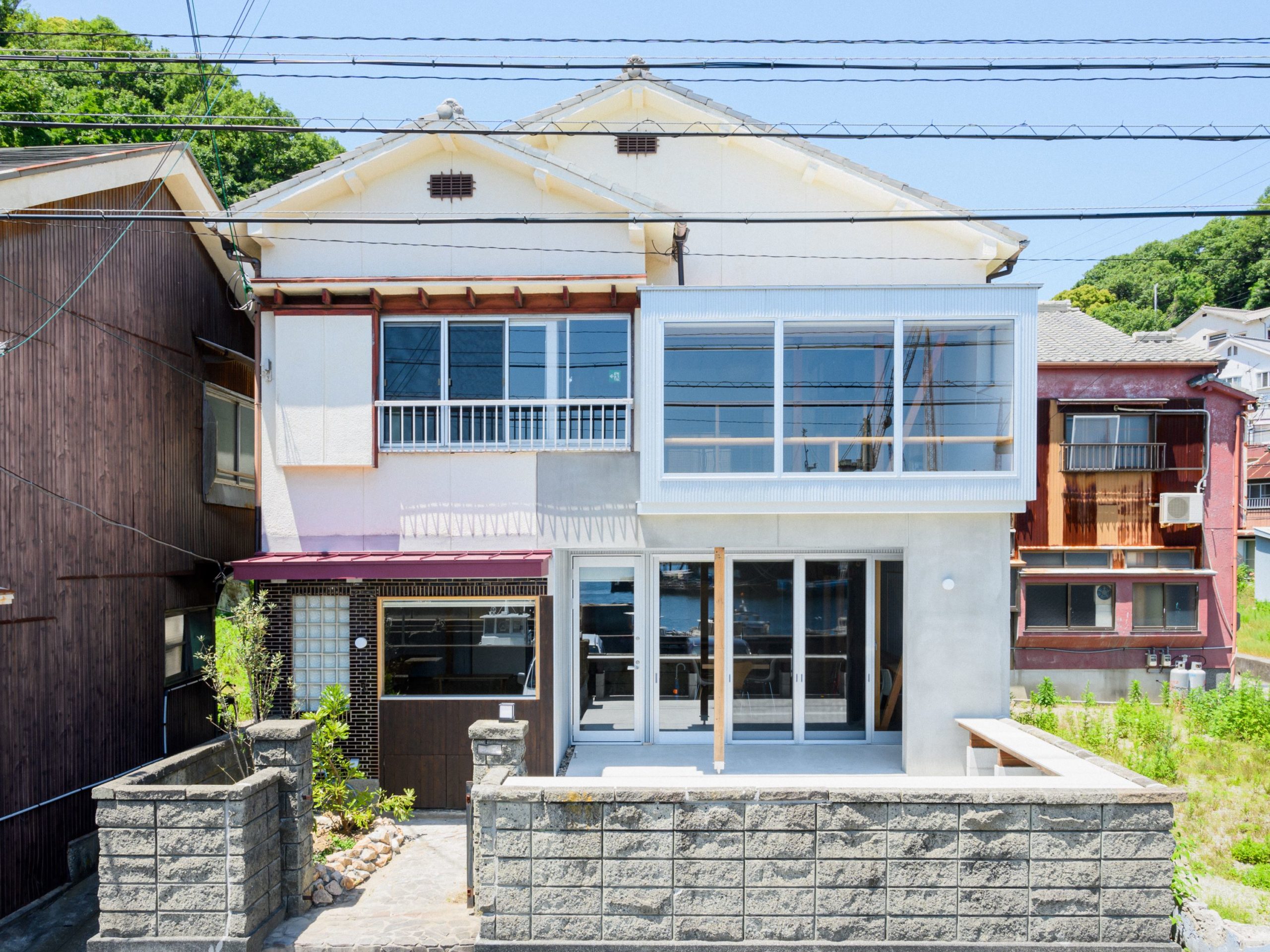 空き家を一棟貸し宿泊施設に改修｜離島・家島の古民家再生ヨカテラス｜姫路市家島町